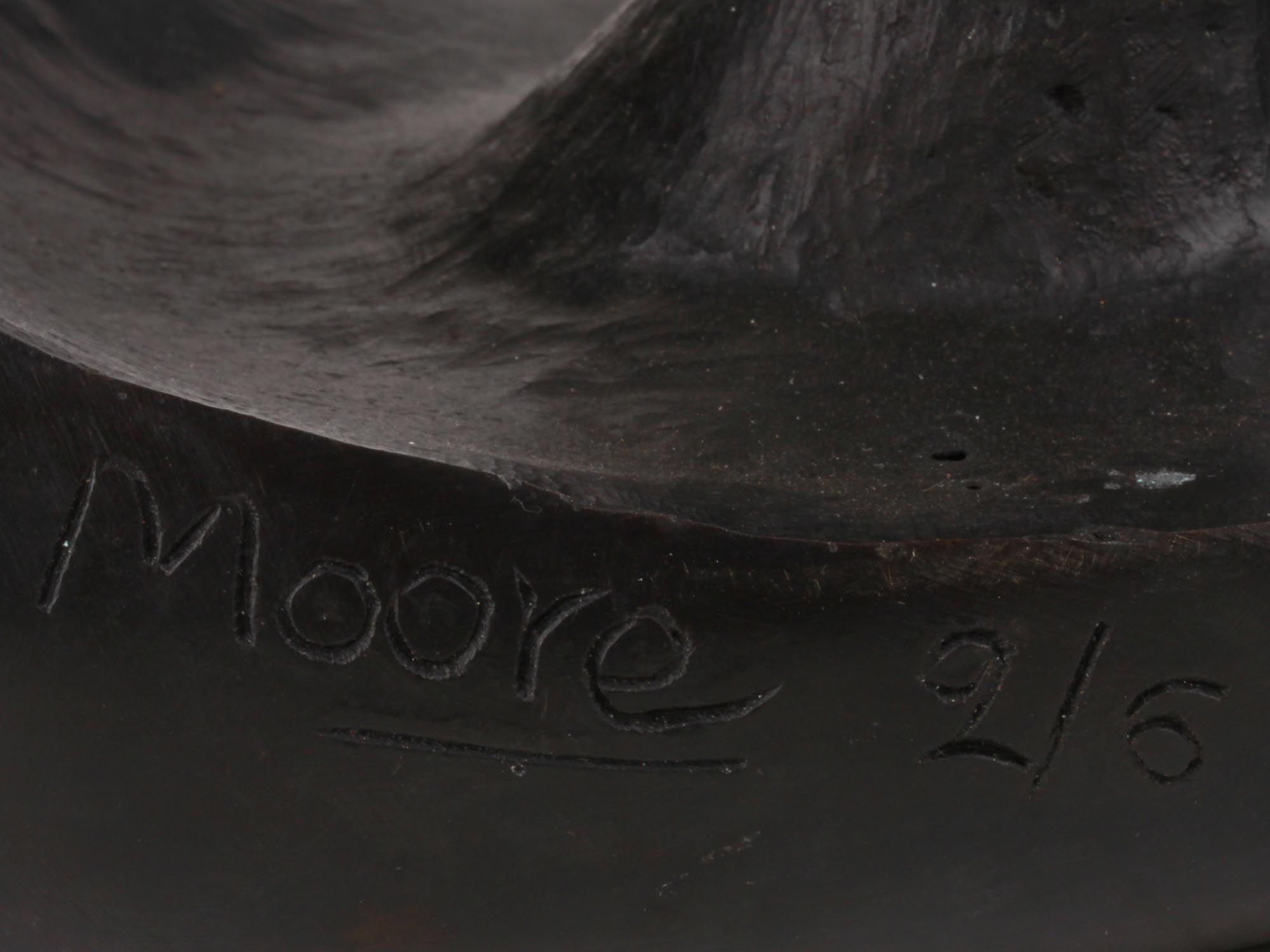 ENGLISH ABSTRACT BRONZE SCULPTURE BY HENRY MOORE PIC-9